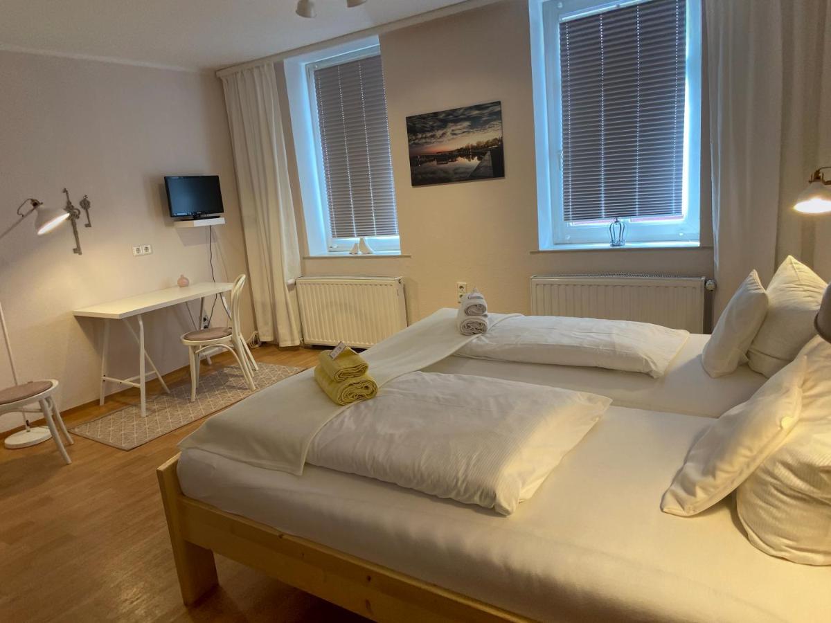 זנפטנברג Hotel-Pension Mandy - Adults Only מראה חיצוני תמונה
