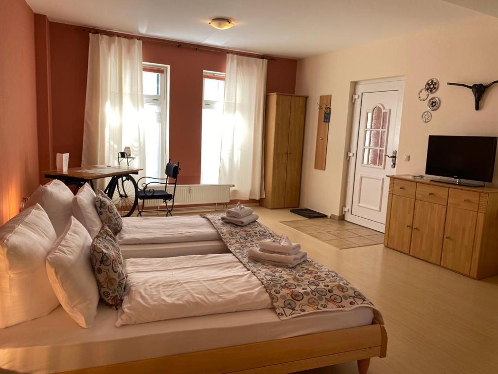 זנפטנברג Hotel-Pension Mandy - Adults Only מראה חיצוני תמונה